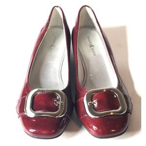 Kelly & Katie Red Flats Women’s Size 7.5